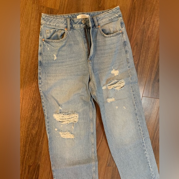 Dynamite Distressed Heidi Wide Leg Jeans excellent condition - Picture 9 of 9